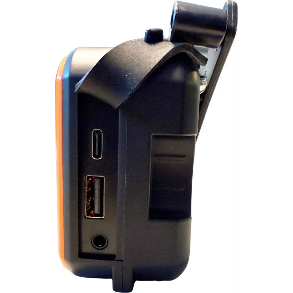 Nødradio DAB+/FM med sveiv og solcellepanel